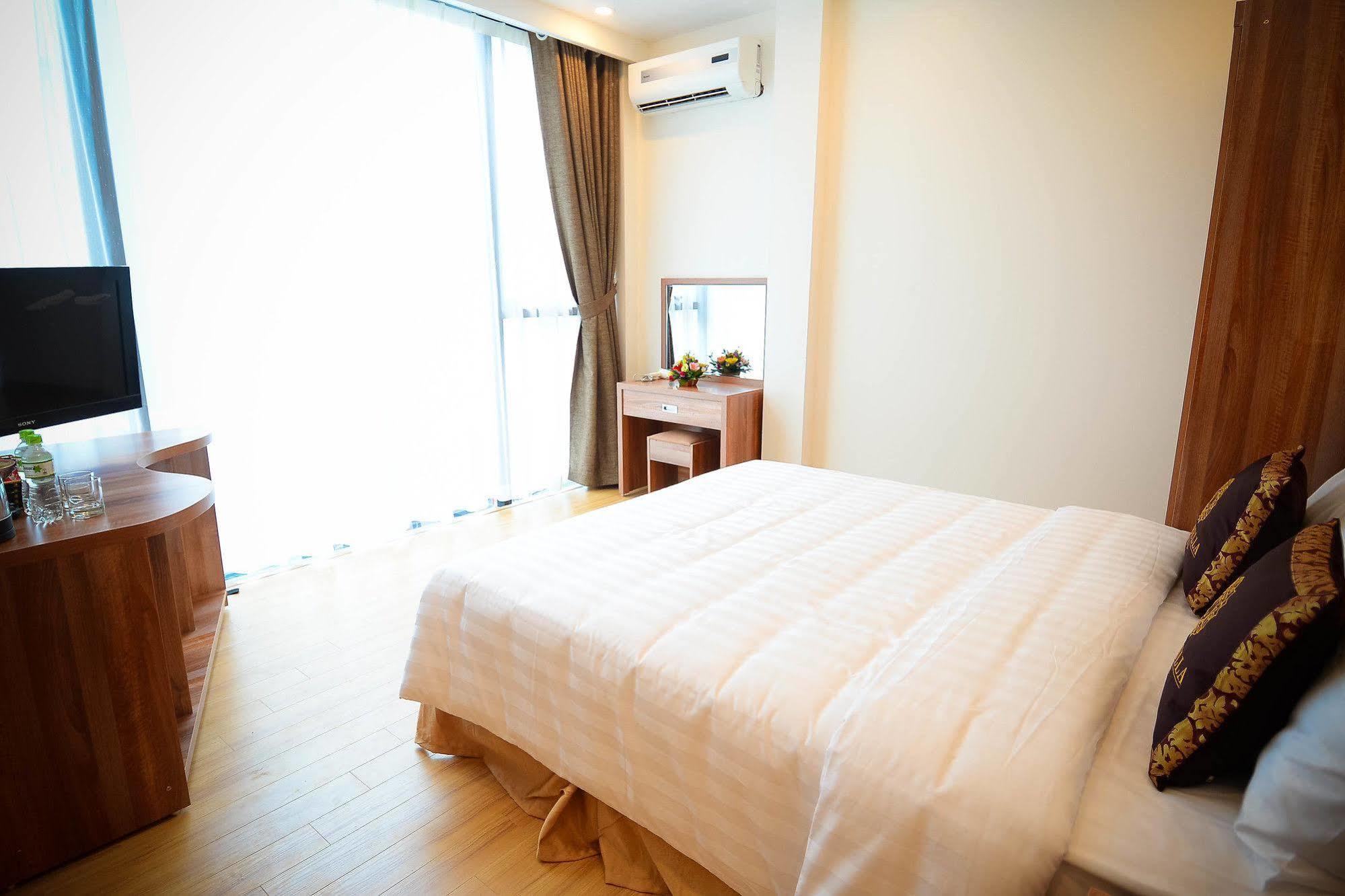 Casabella Hotel Hanoi Exterior photo